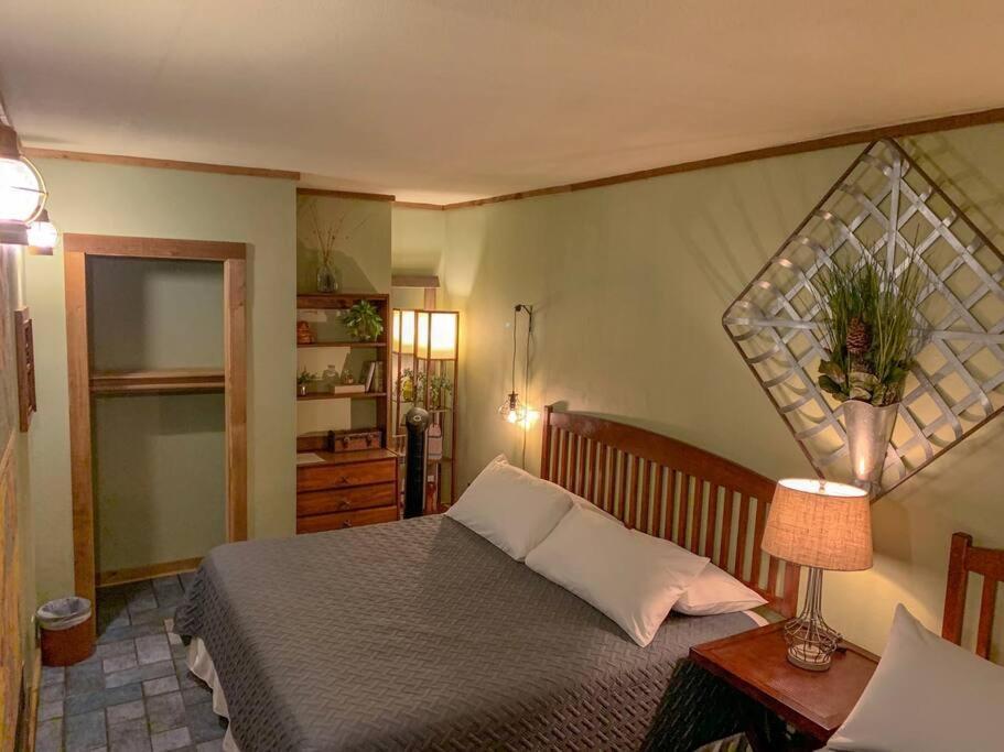 The River Haven - Sleeps 32 - On Guadalupe River Seguin Esterno foto