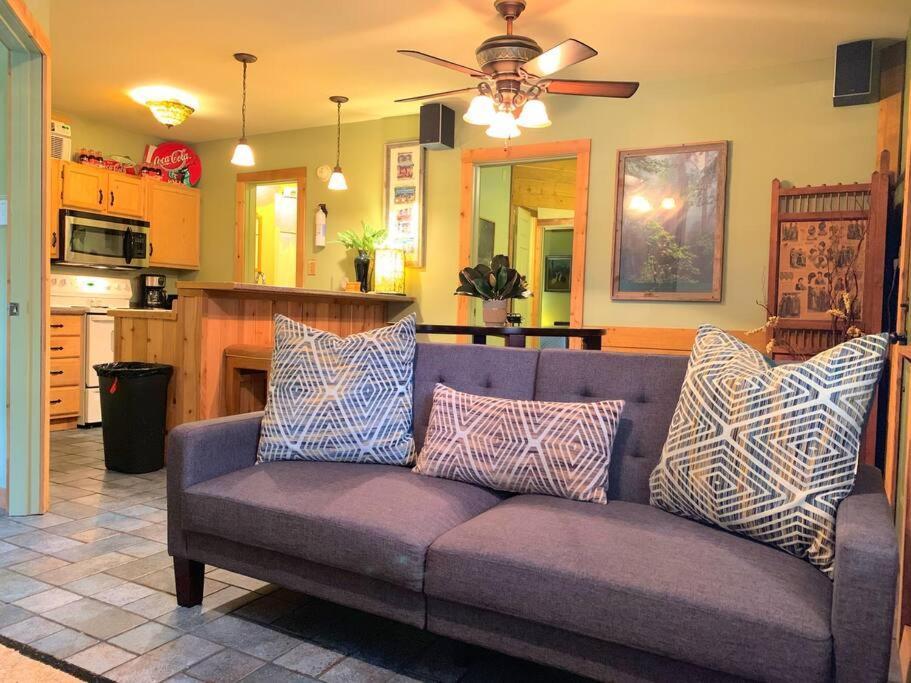 The River Haven - Sleeps 32 - On Guadalupe River Seguin Esterno foto